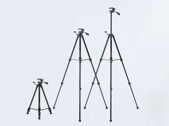 BT 150 Tripod bangunan Bosch BT 150, tinggi dapat disesuaikan 55–157 cm.