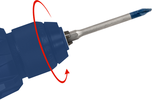 Chuck bor berputar untuk mengamankan mata obeng.