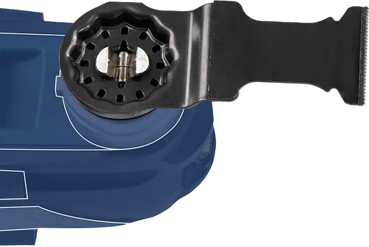 Alat multifungsi berosilasi dengan mata pisau pemotong terpasang.