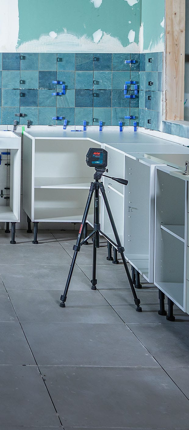 Memasang Pipa di dapur baru